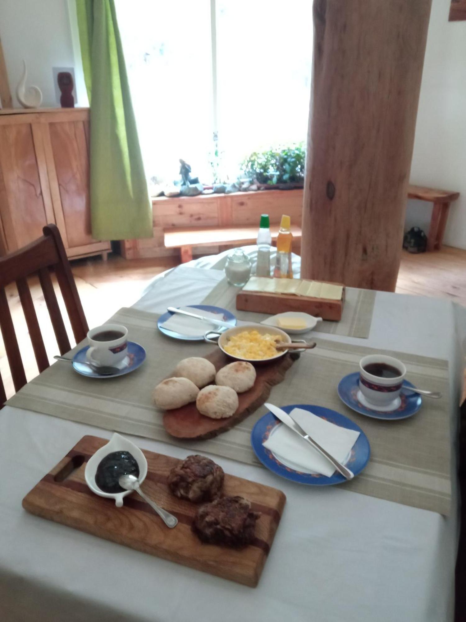 La Frontera Bed & Breakfast, Valle Guest house